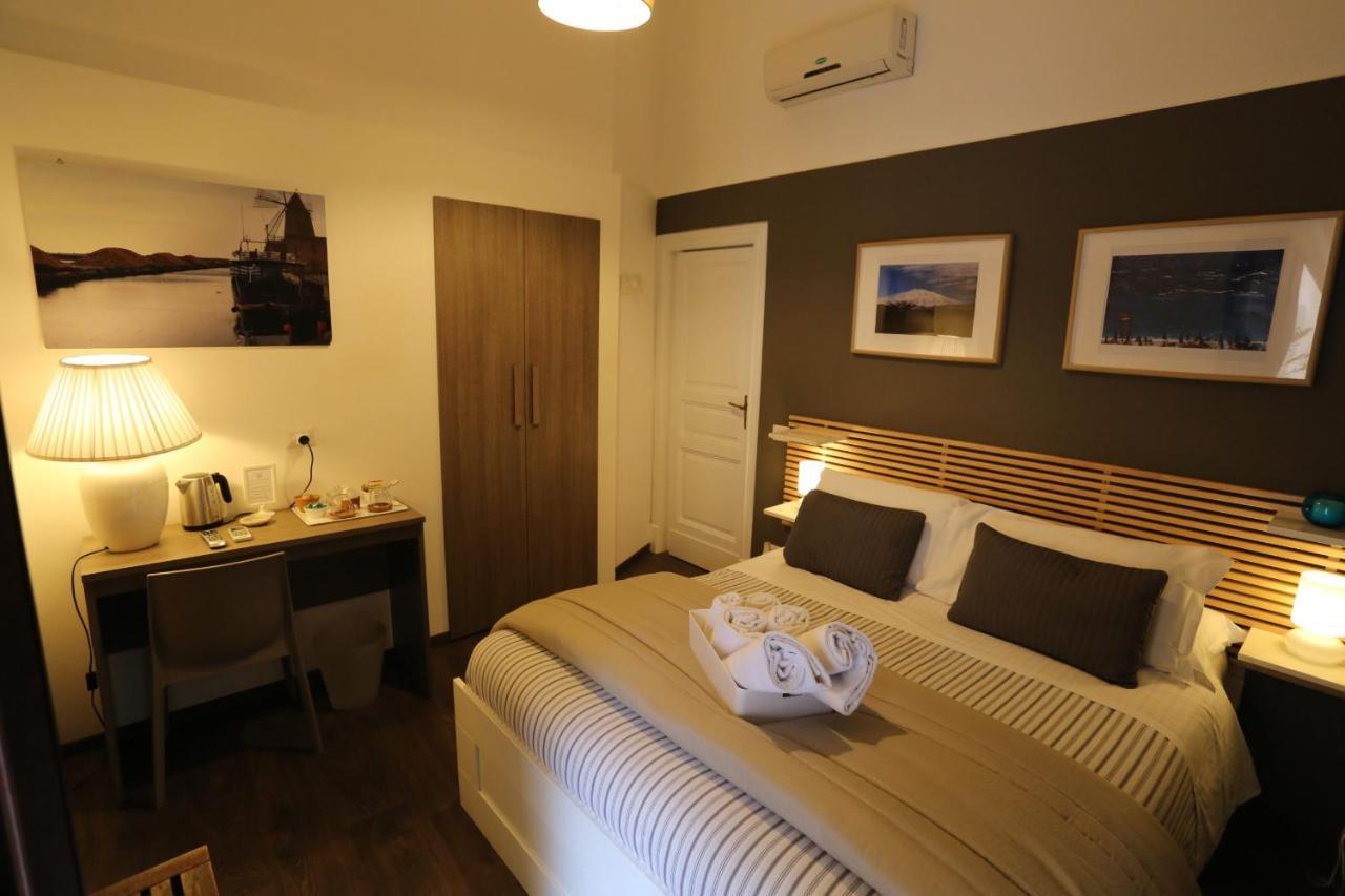 MAVA' b&b Catania-Fontanarossai nemzetközi repülőtér Kültér fotó
